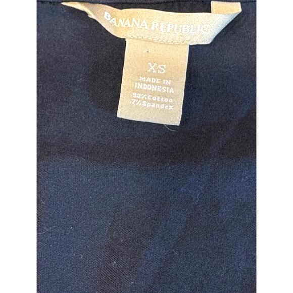 Banana Republic Blue Tank with Rose Gold and Blue Sequins Size XS - Picture 5 of 6